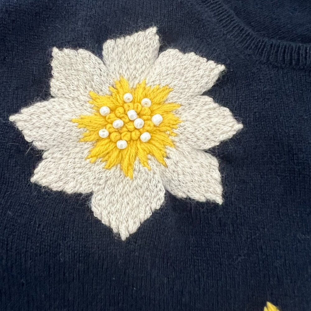 Richard Grand 100% Cashmere Floral & Pearl Embellished Sweater – Size Small - Picture 2 of 5
